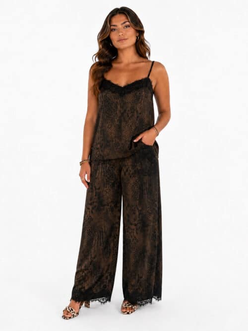 Roughneck Romance Set